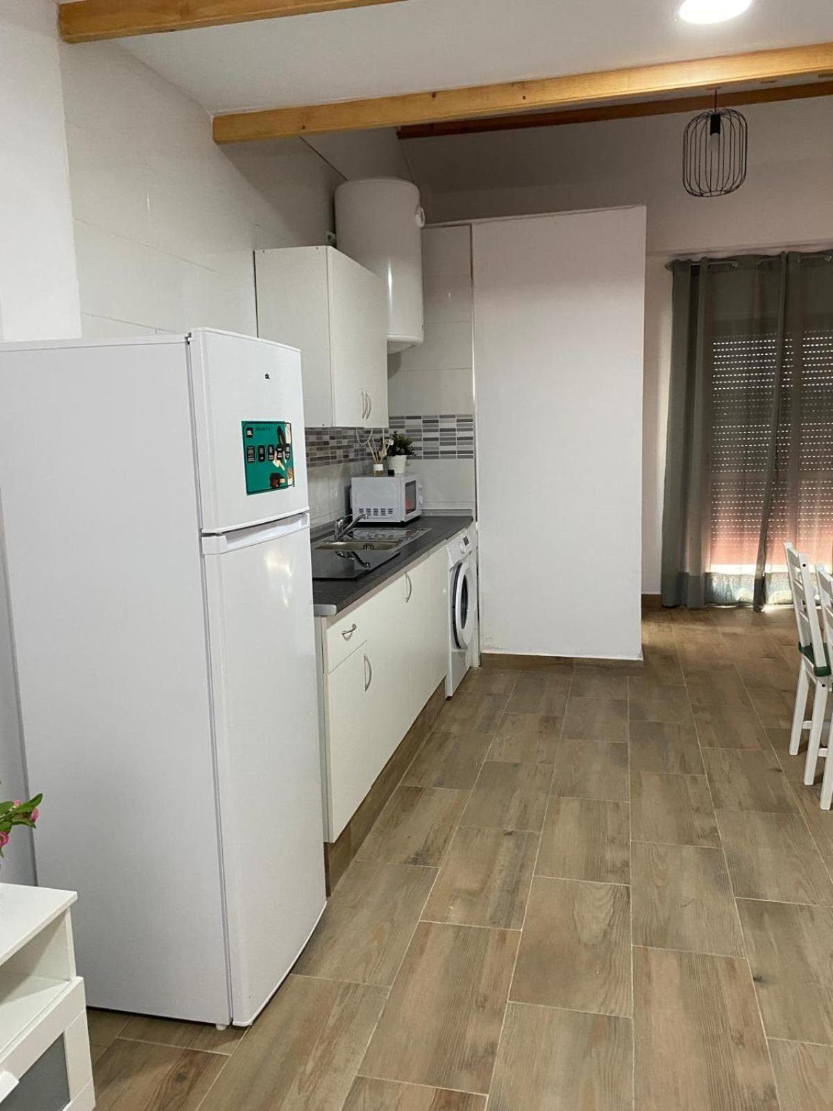 Apartamento Avenida De La Mar Барбате Екстериор снимка
